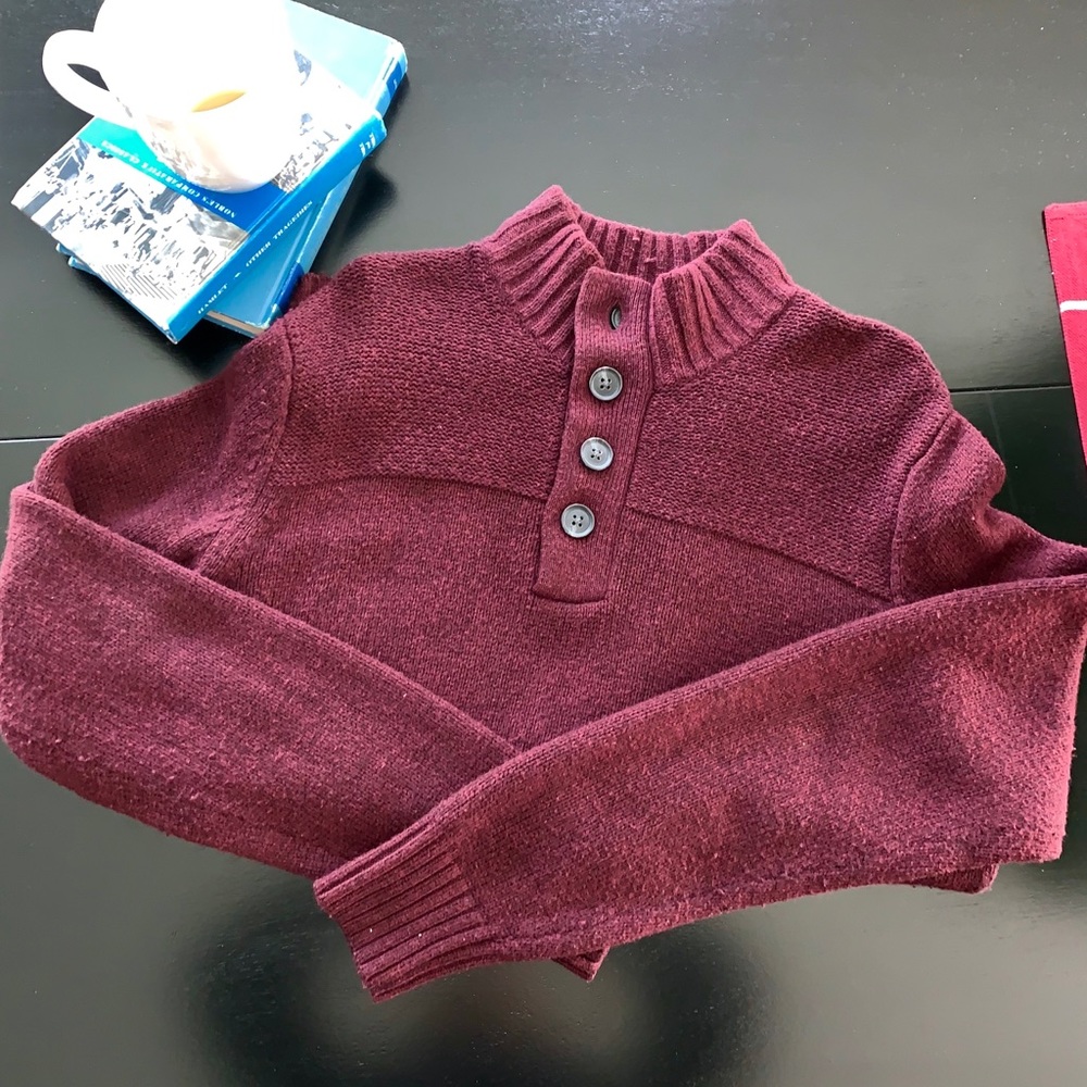 Davis & Squire wool blend maroon knitwear